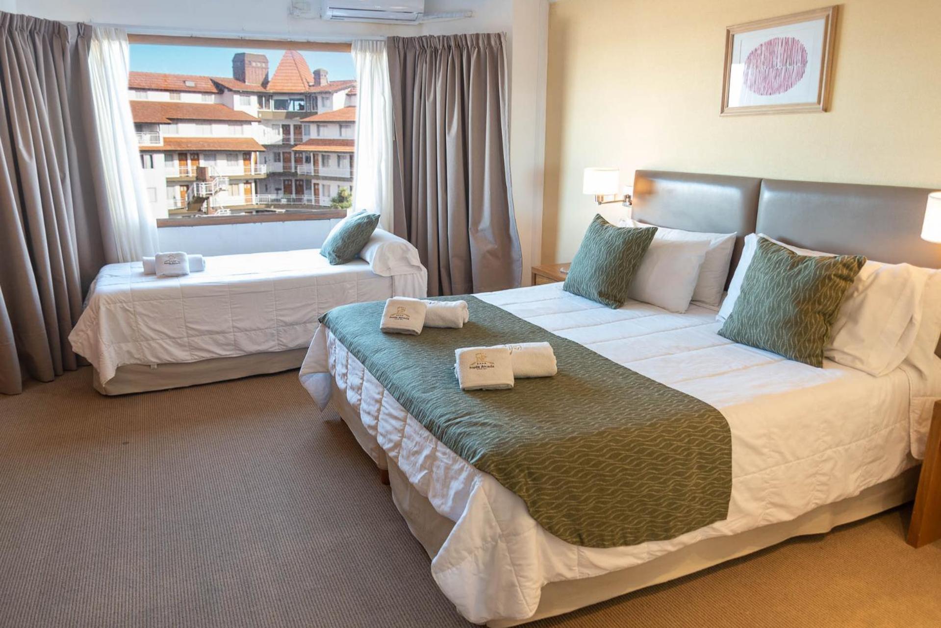 Fonte Arcada Hotel Villa Gesell Room photo