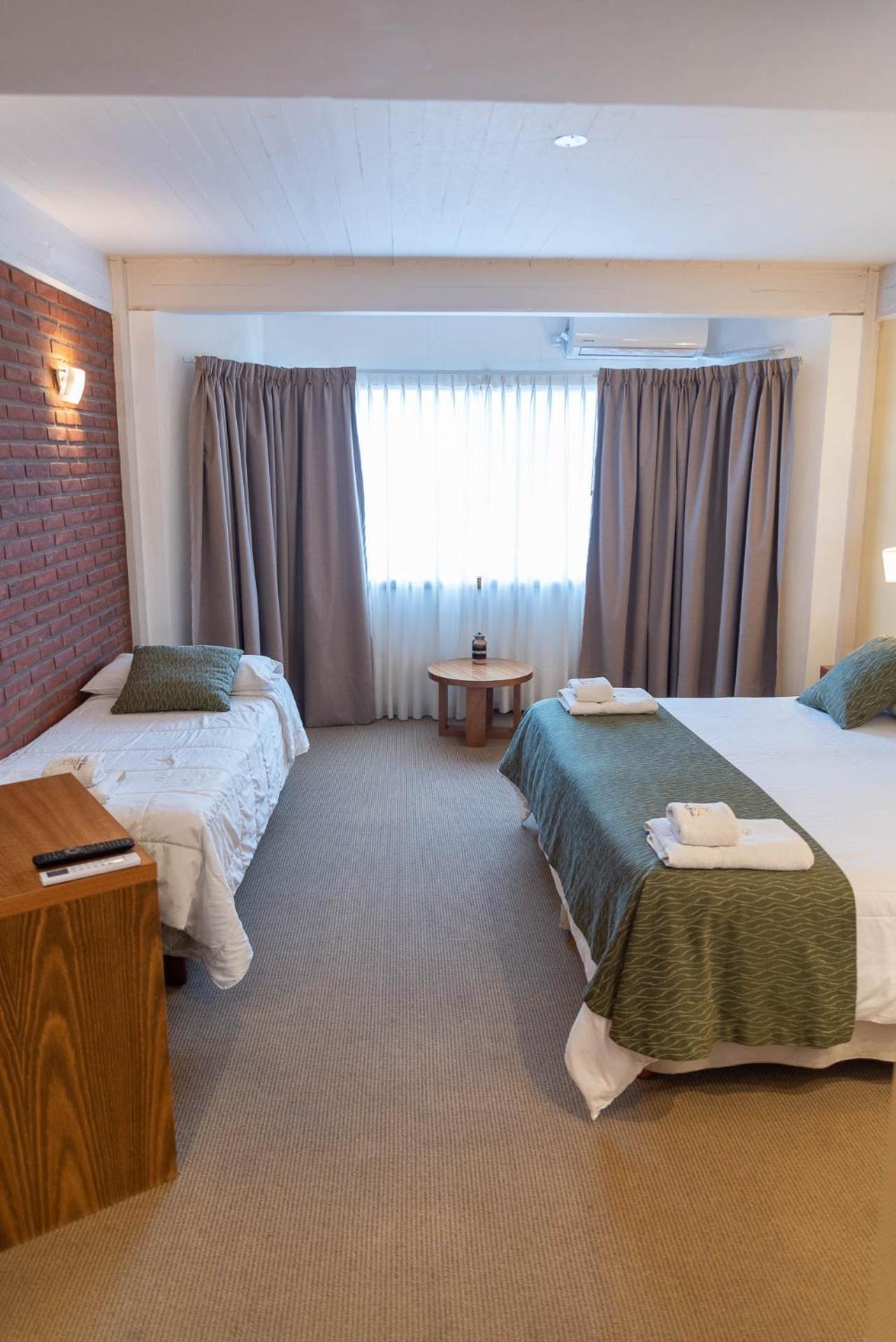 Fonte Arcada Hotel Villa Gesell Room photo