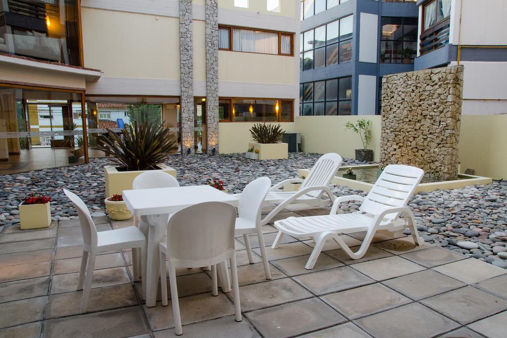 Fonte Arcada Hotel Villa Gesell Exterior photo